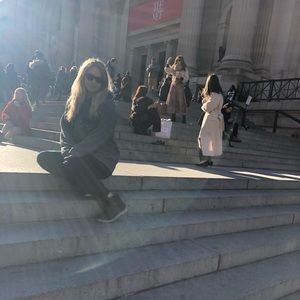 Meet your Posher, Janey